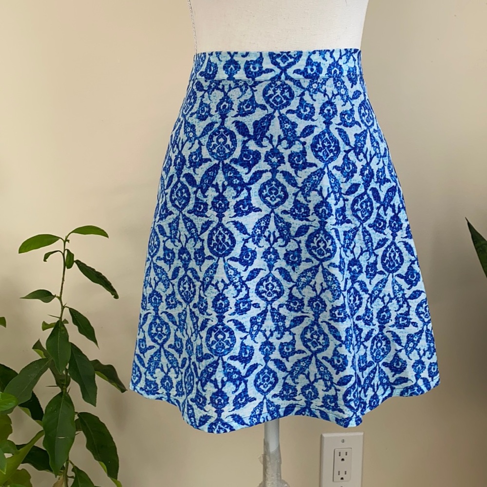 Michael Kors blue flowers mini skirt Sz 6